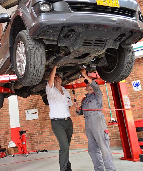 Engine & Mechanical Repair at Green Hybrid Care